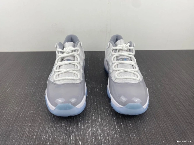 Grey Air Cement AV2187-140 Low Jordan 11 0703